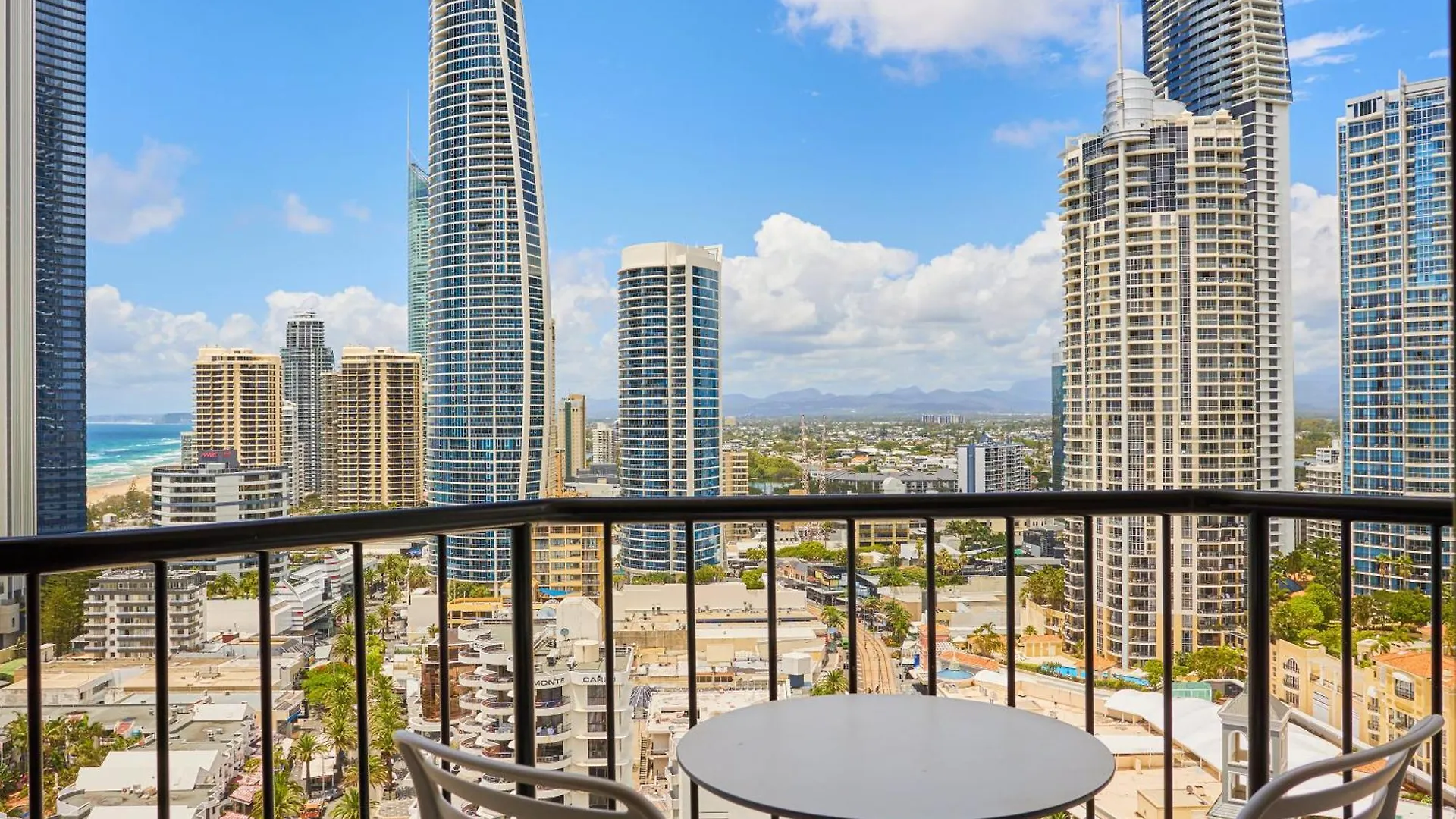 Serain Residences On View Gold Coast Austrálie