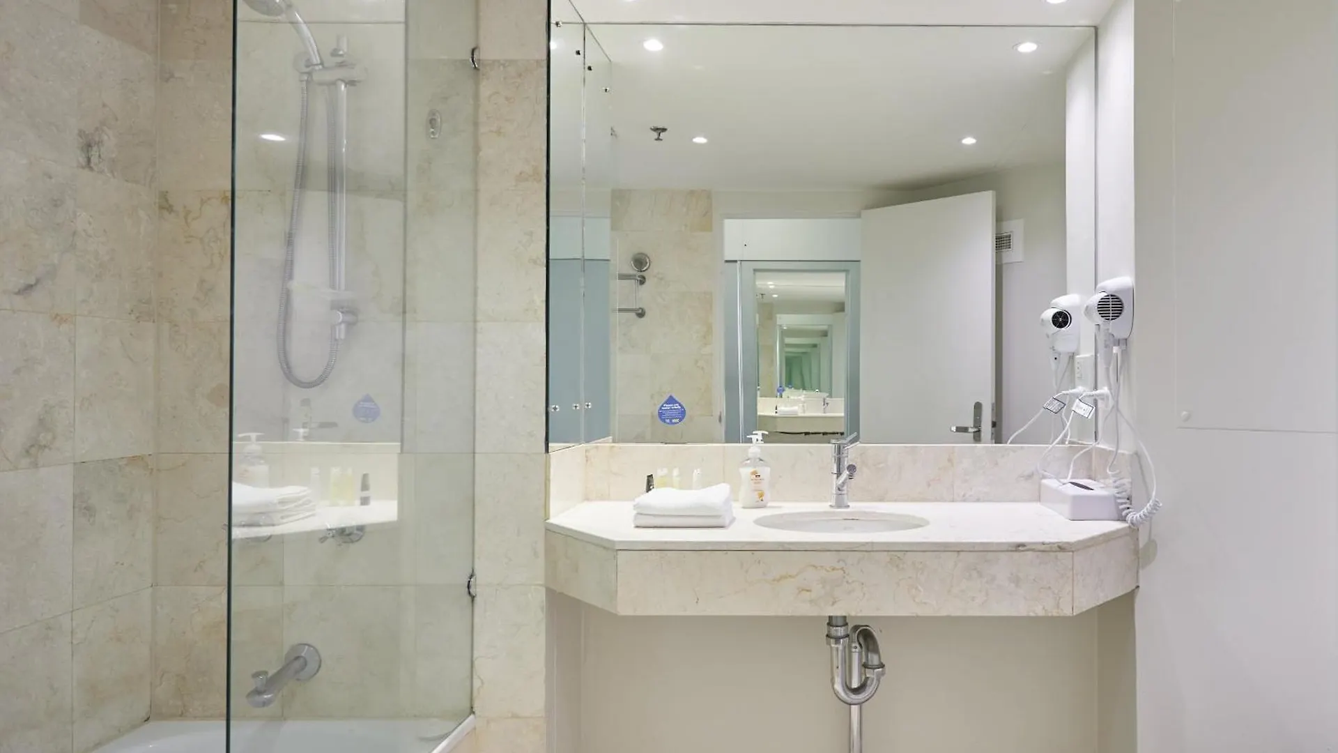 Serain Residences On View Gold Coast Apartment